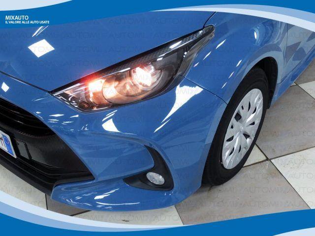 TOYOTA Yaris Hybrid 1.5 5 Porte Active AUT EU6
