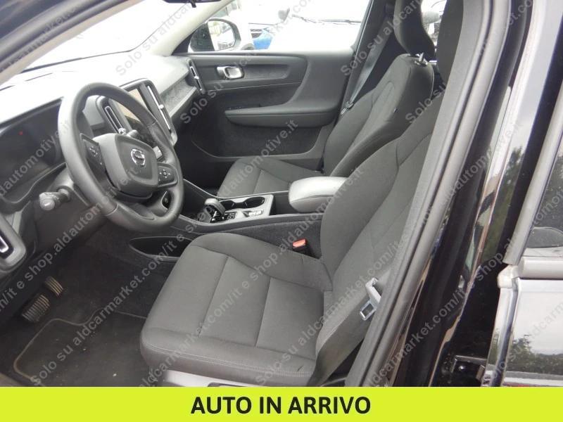 Volvo XC40 2.0 B3 Essential automatico