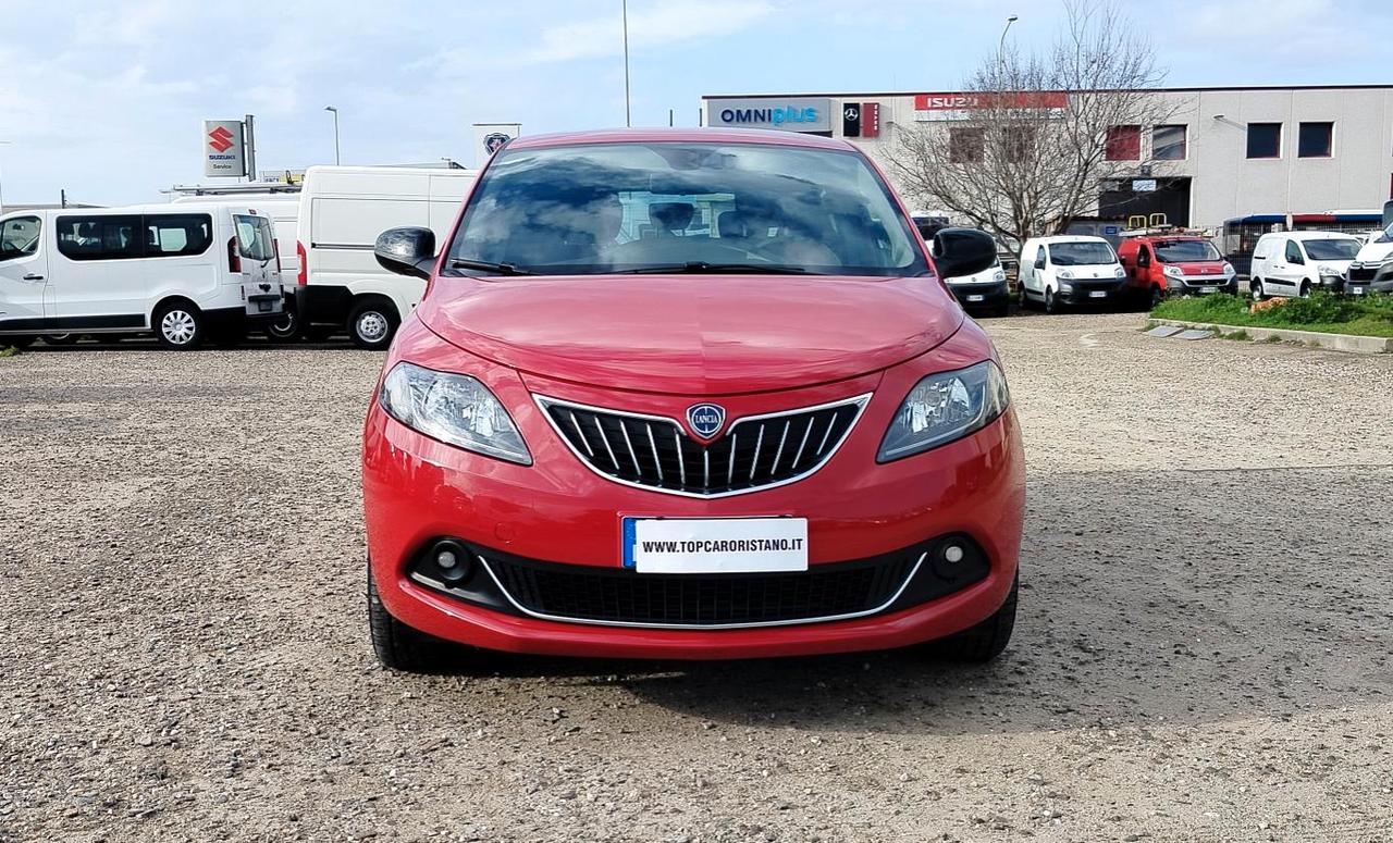 Lancia Ypsilon 1.0 firefly hybrid Gold s&s 70cv 5p.ti