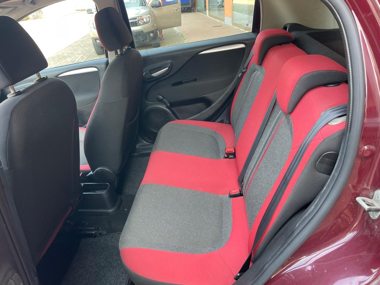 Fiat Punto 1.3 MJT II 75 CV 5 porte Lounge