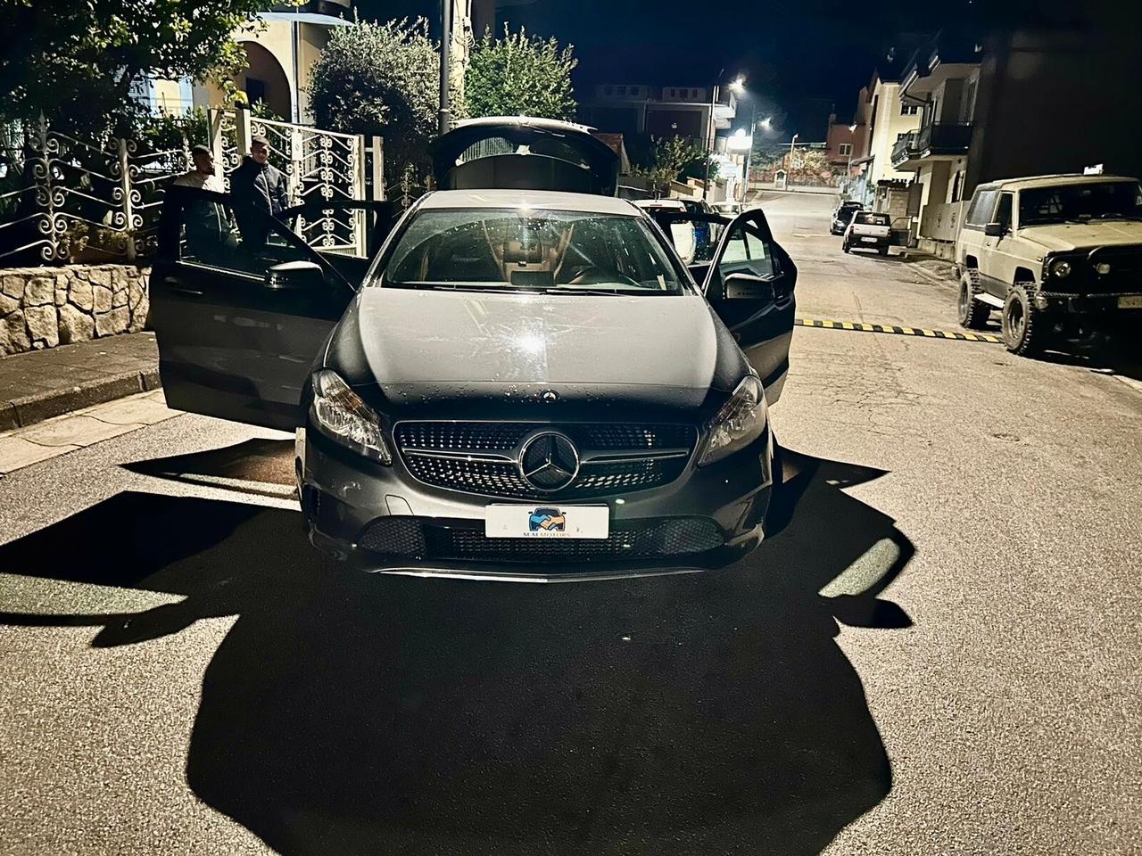 Mercedes-benz A 180 d Premium