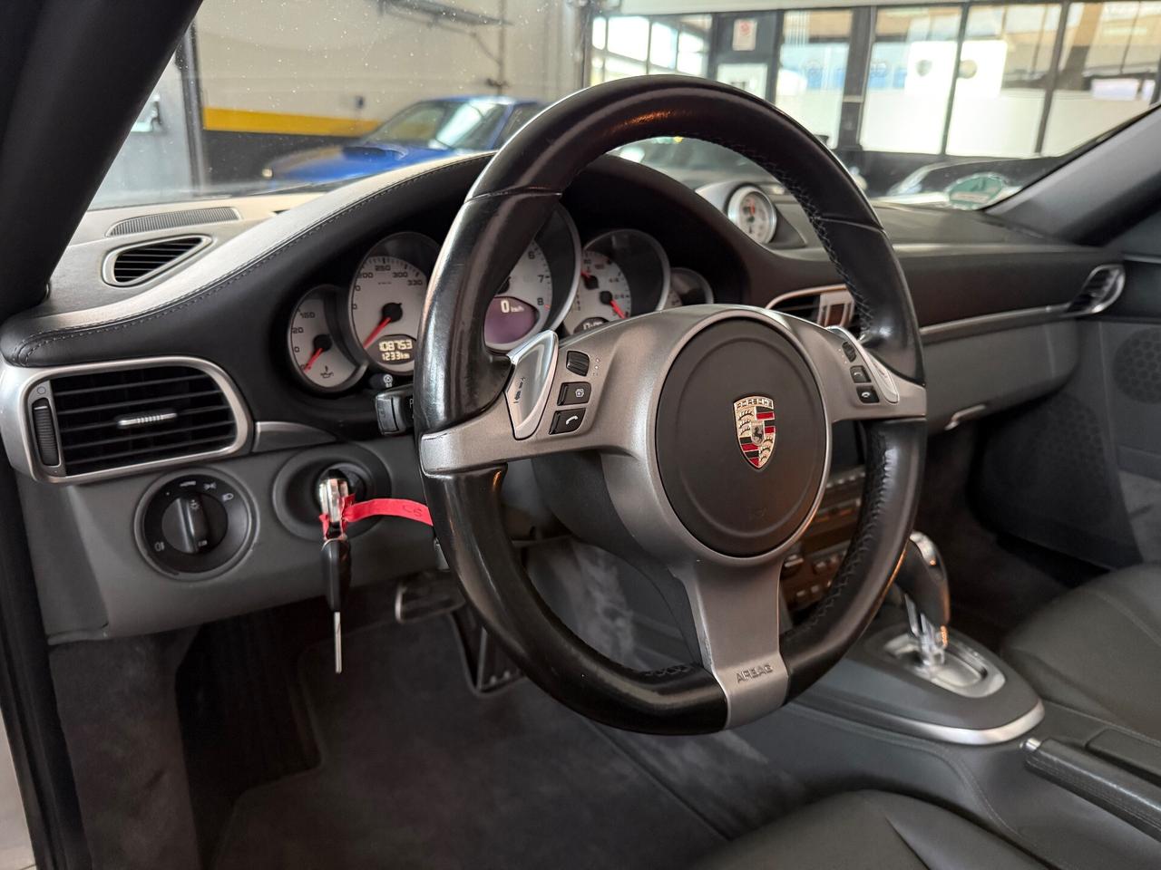 Porsche 997.2 Carrera 4S Cabriolet