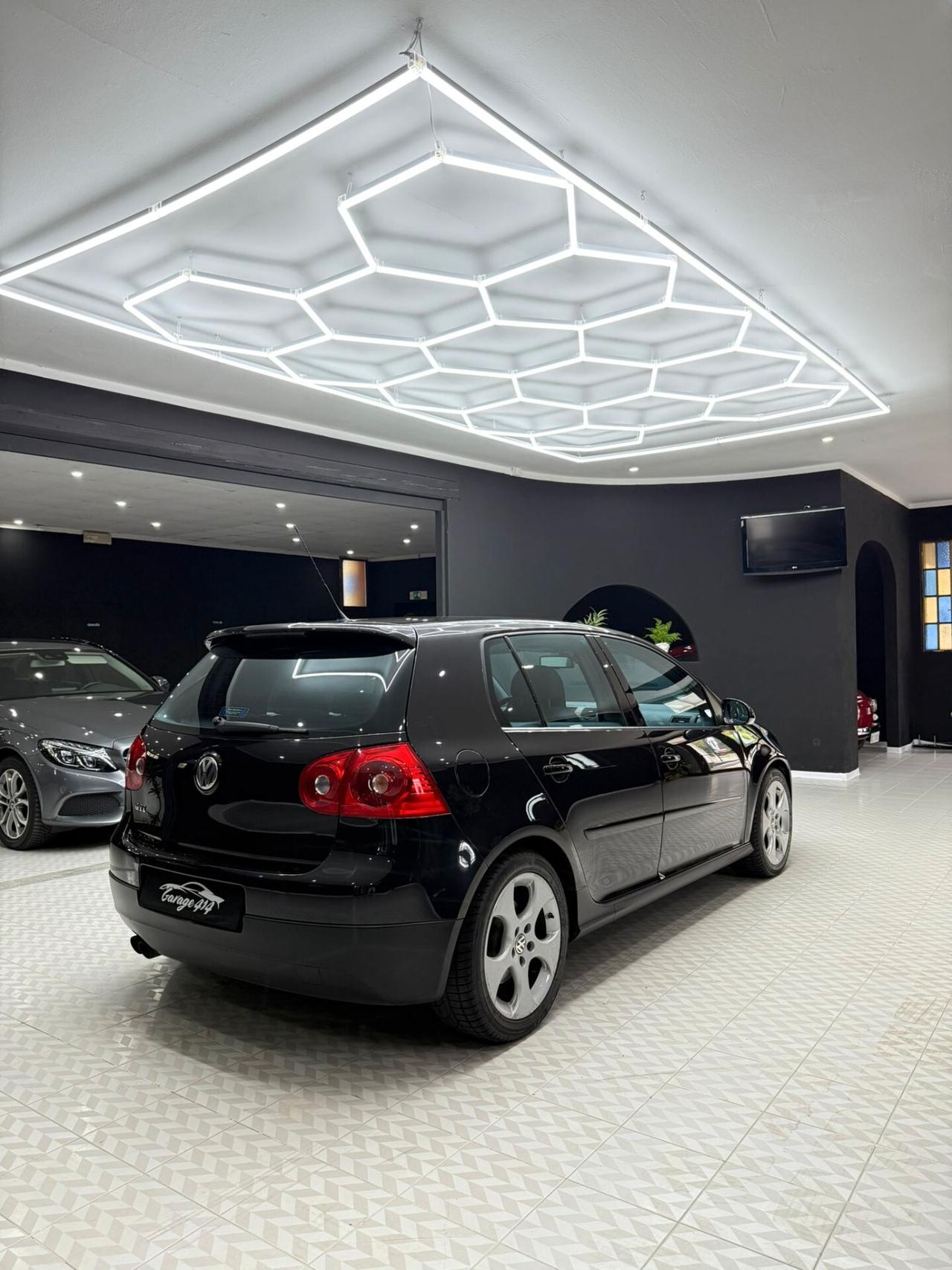 Volkswagen Golf GTI 2.0 16V FSI 5p. Sportline