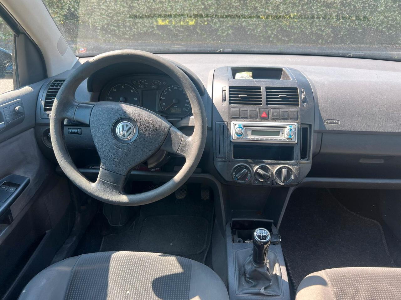 Volkswagen Polo 1.4/80CV TDI 5p. Sportline