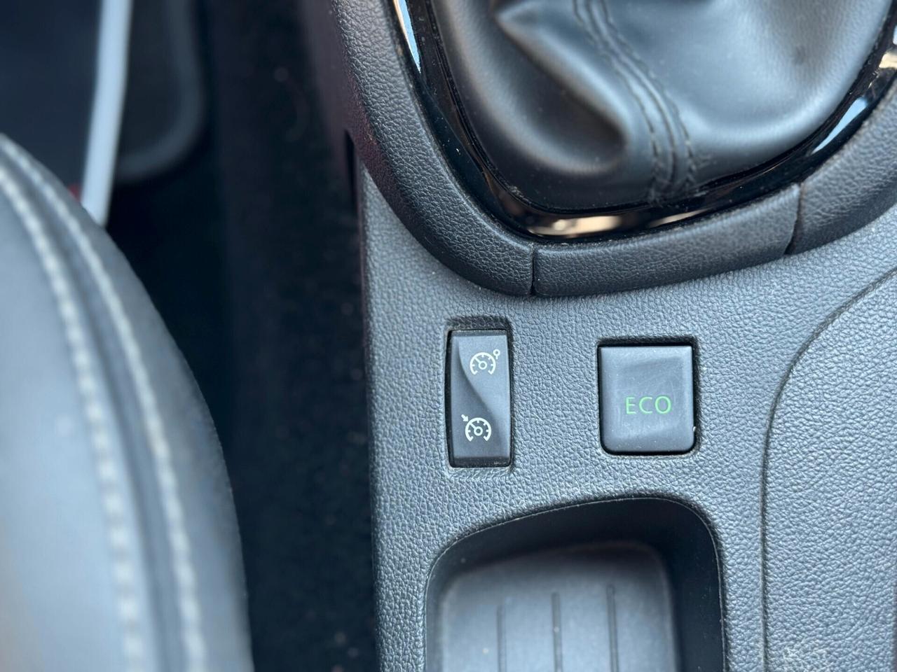 Renault Clio TCe 12V 90 CV GPL Start&Stop 5 porte Energy Duel
