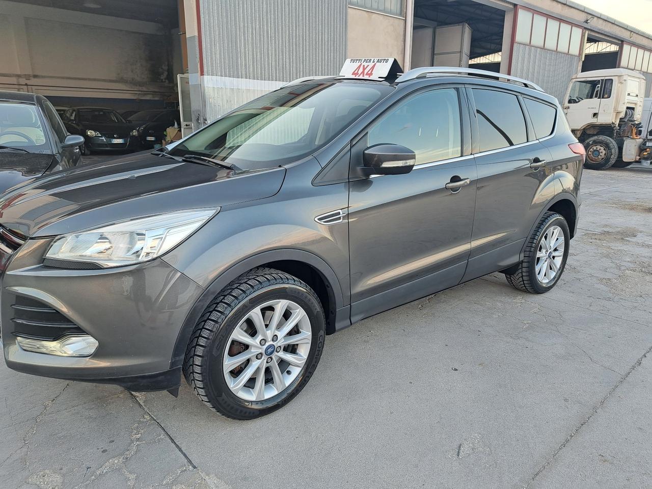 Ford Kuga 2.0 TDCI 150 CV 4X4 Titanium - 2016