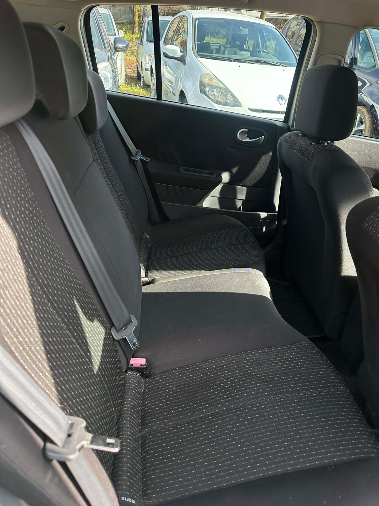 Renault MÈGANE DYNAMIQUE FULLOPT UNICOPROP