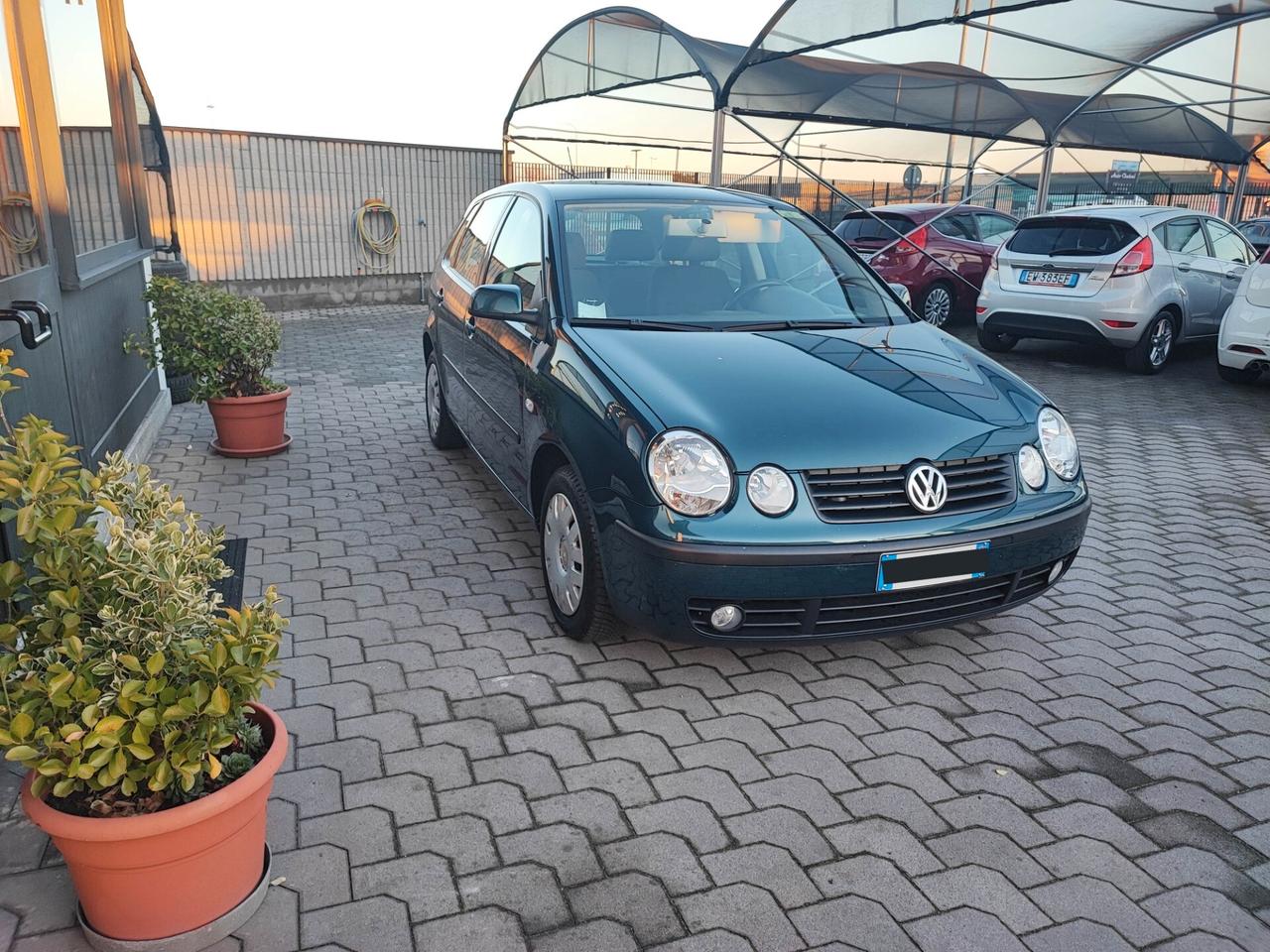 Volkswagen Polo 1.4 cat 5p. Comfortline uni-pro
