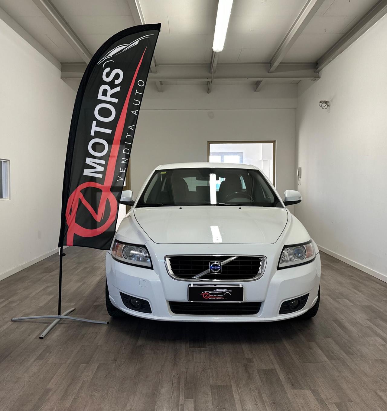 Volvo V50 D4 Momentum