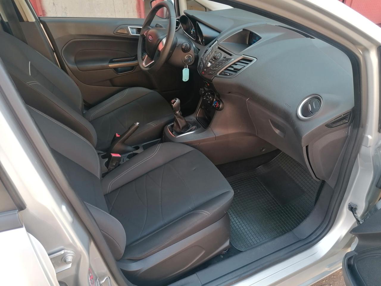 Ford Fiesta 1.5 TDCi 75CV 5 porte