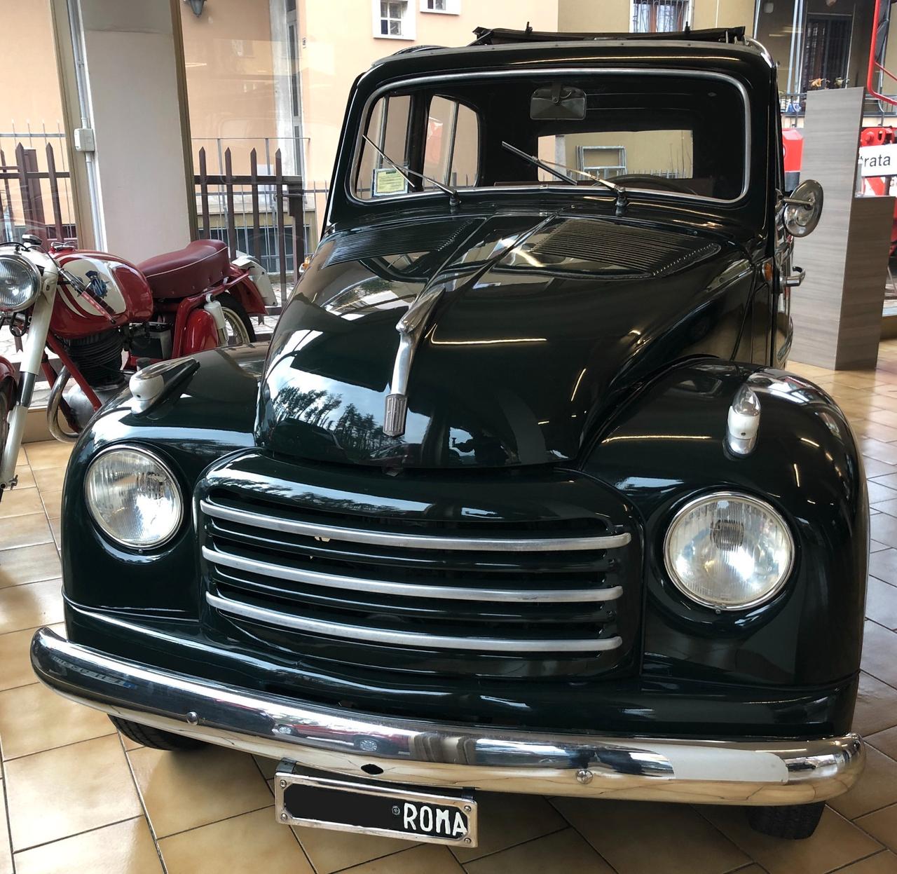 Fiat 500C Belvedere del 1954