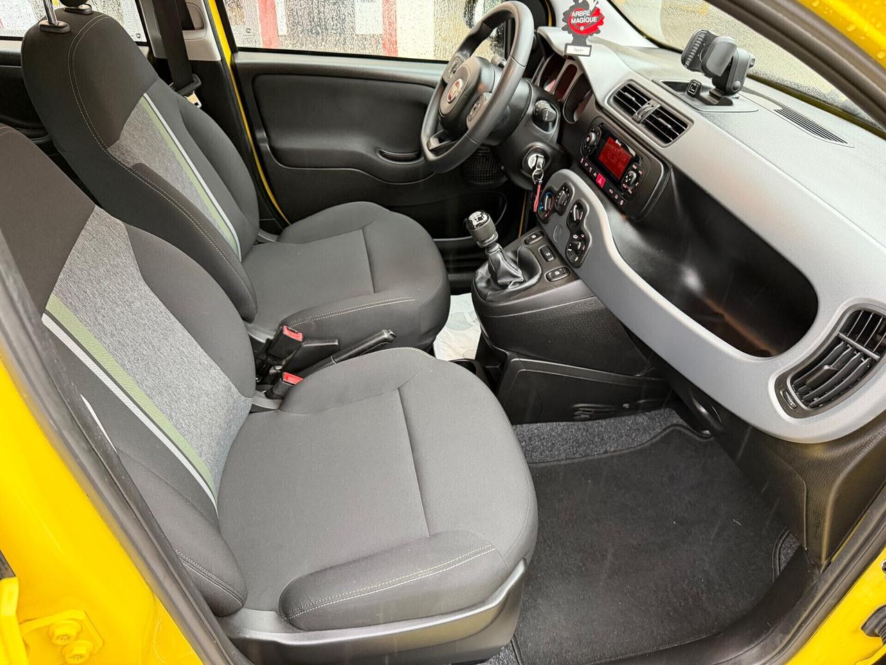 FIAT PANDA 1.0 Hybrid City Cross NEOPATENTATI