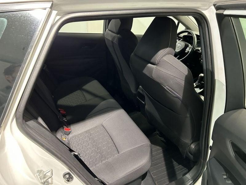 Toyota Corolla Touring Sports 1.8 Hybrid Business AREA C FREE