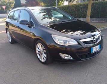 Opel Astra 1.7 CDTI 110CV Sports Tourer Cosmo