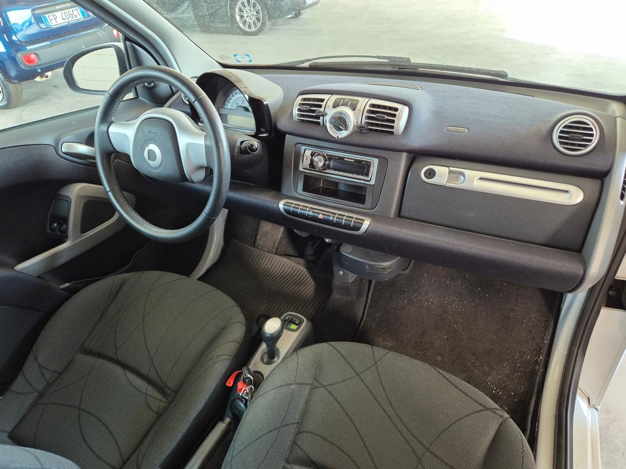 Smart ForTwo 1000 52 kW coupé pure