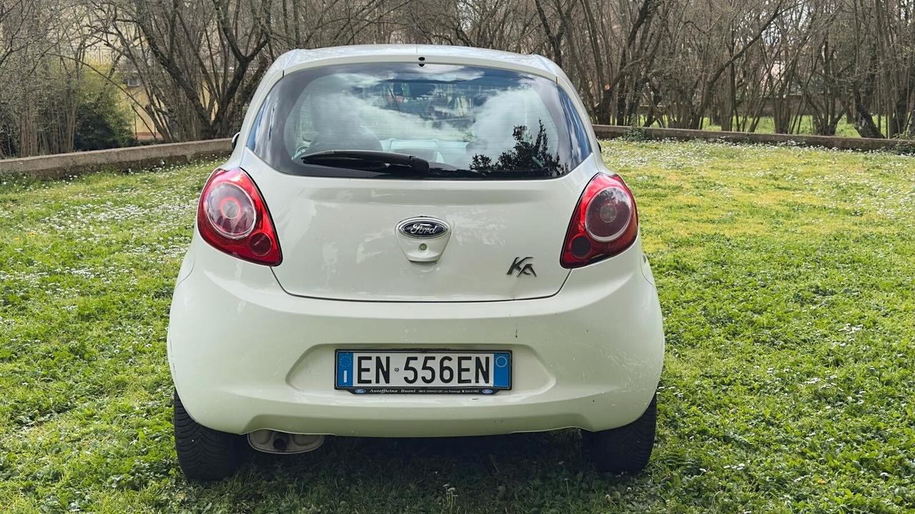 Ford Ka 1.2 Gpl 2012 56.000KM Neopatent LEGGI TESTO