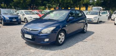 Hyundai i30 1.4 16V 109CV 5p. BlueDr. GPL benzina, Active