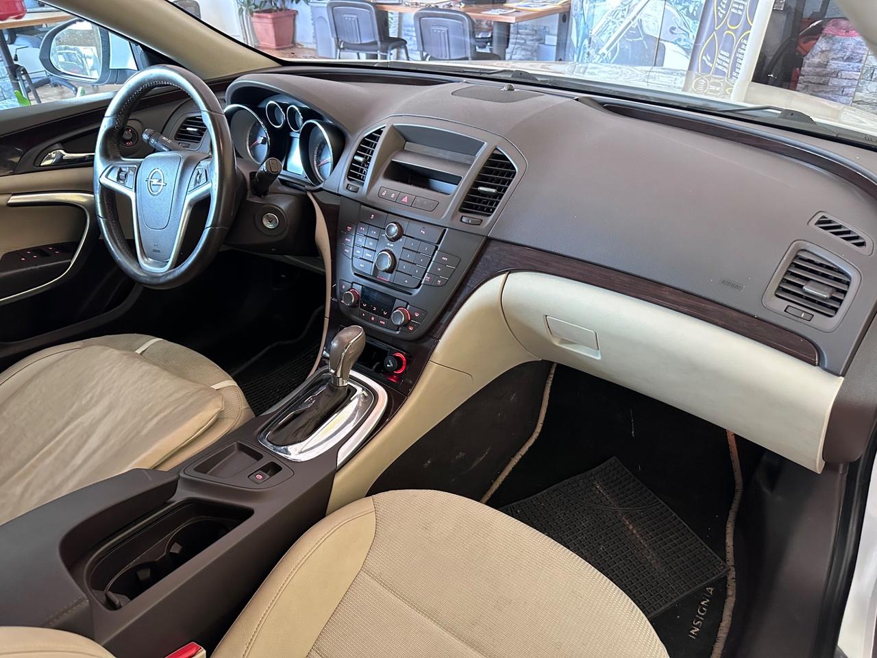 Opel Insignia 2.0 CDTI 160CV cambio Aut. 121.000km