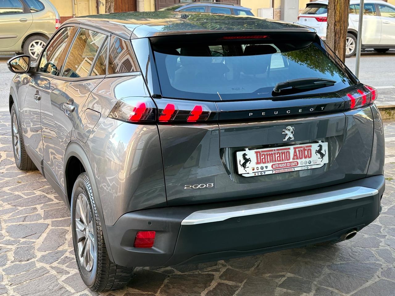 Peugeot 2008 BlueHDi 110 Active FULL LED/NAV/CAM