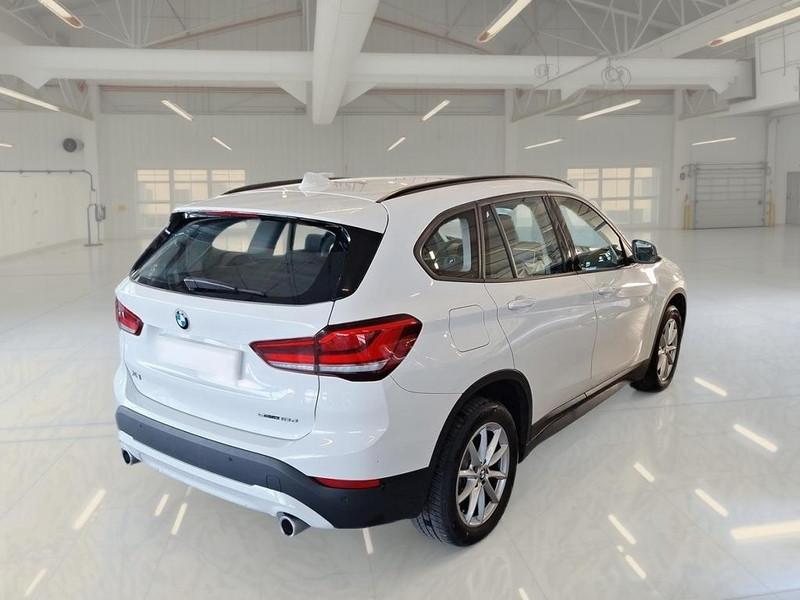 BMW X1 sDrive 18d Business Advantage Autom.