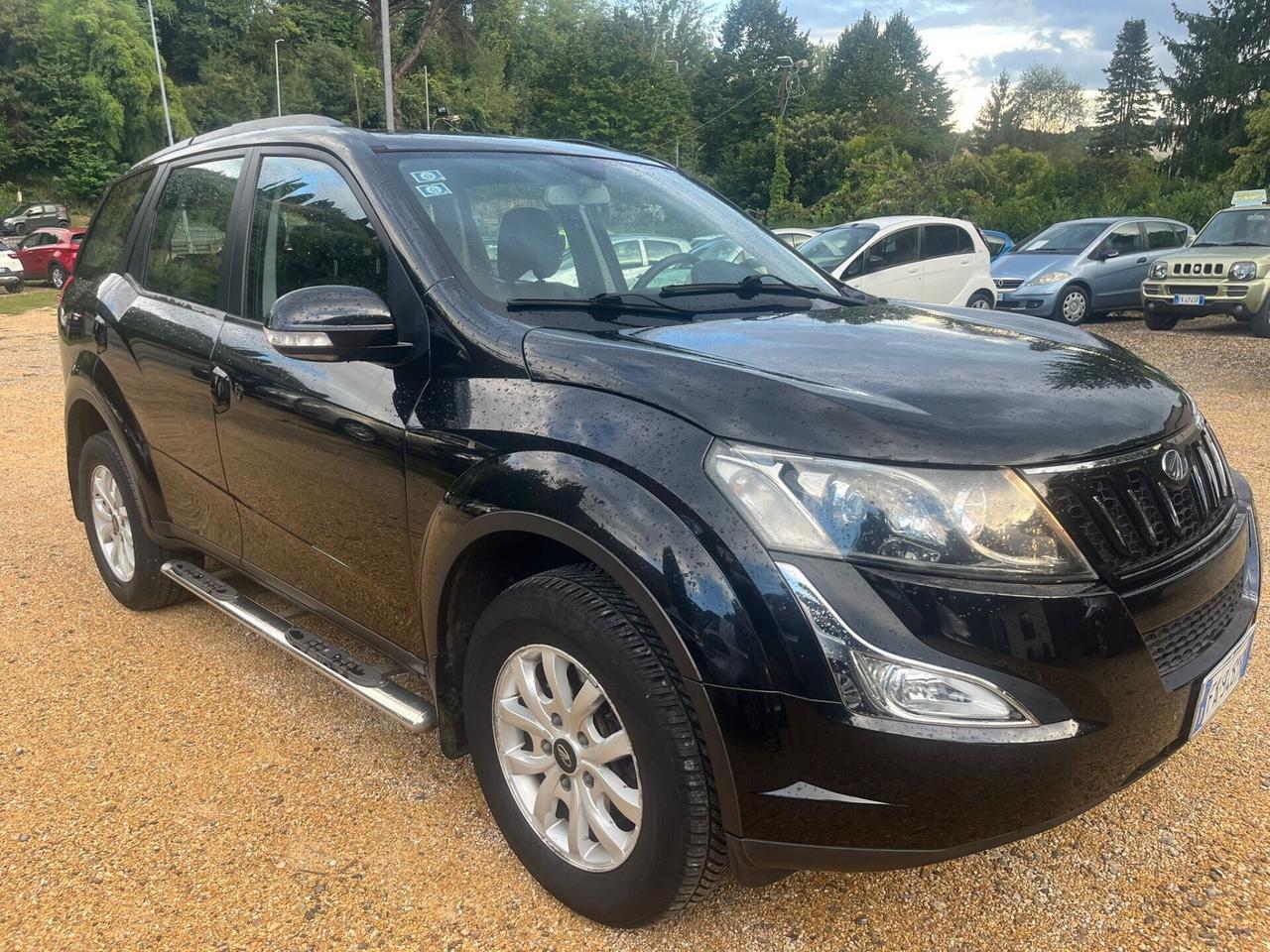 XUV500 2.2 16V FWD W8 (7 POSTI)
