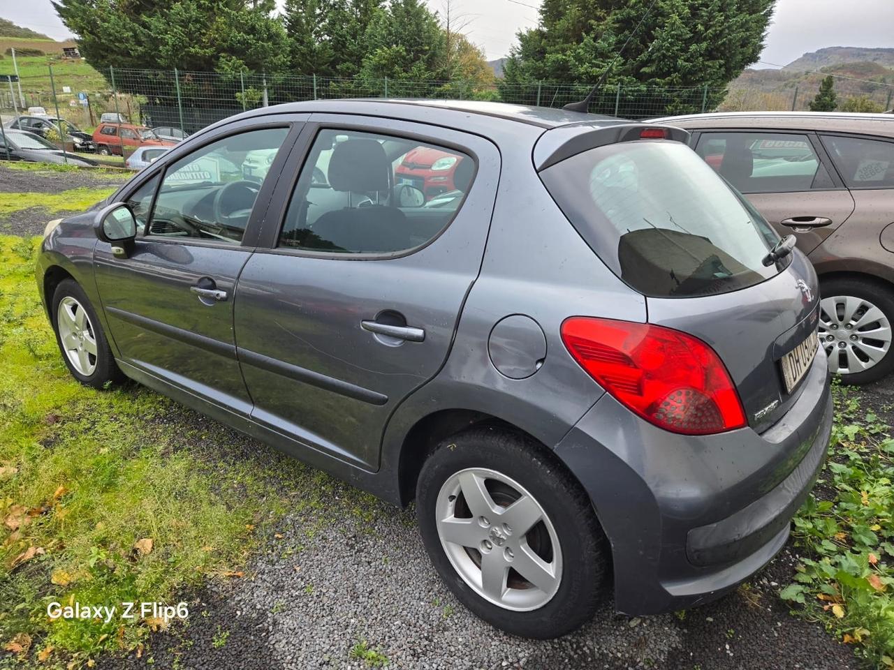 Peugeot 207 1.4 HDi 70CV 5P XS