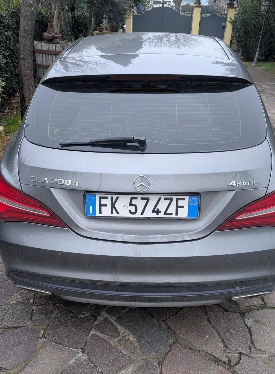 Mercedes-benz CLA 200 d 4Matic Automatic Premium