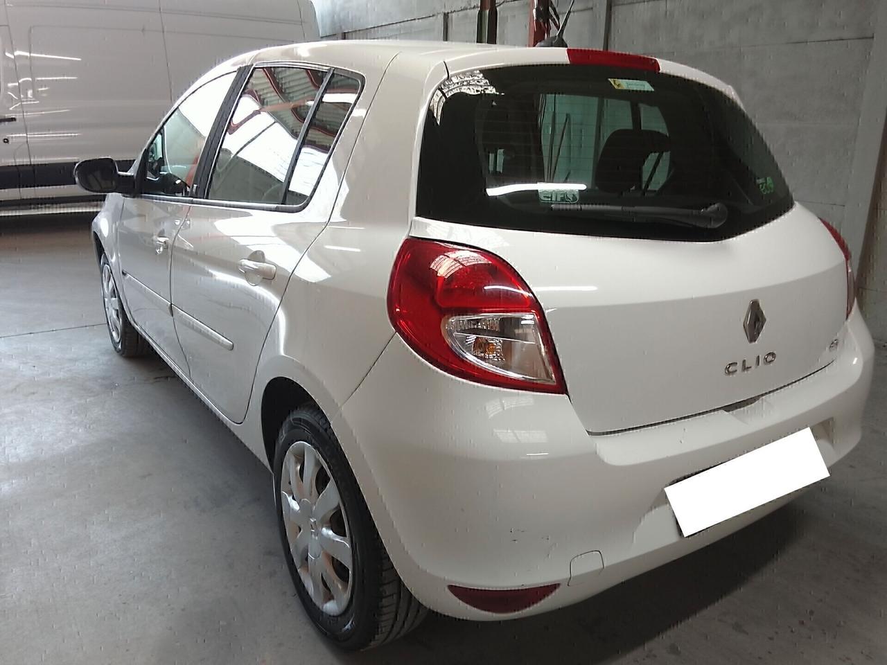 Renault Clio 1.5 TDCI 5PORTE ok Neo
