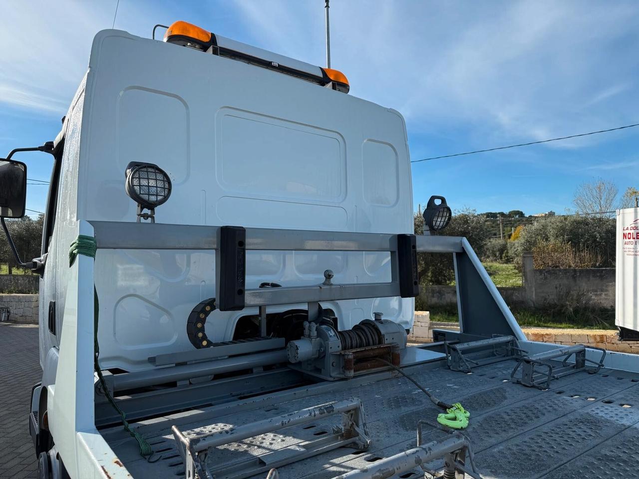 RENAULT MIDLUM 180 Carro attrezzi