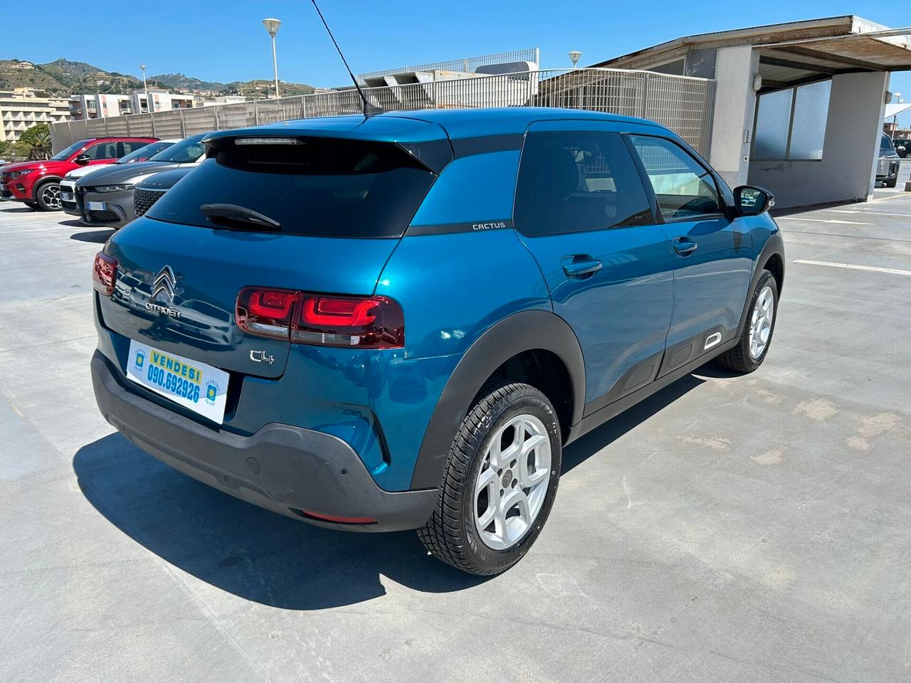 Citroen C4 Cactus BlueHDi 100 S&S Shine Pack
