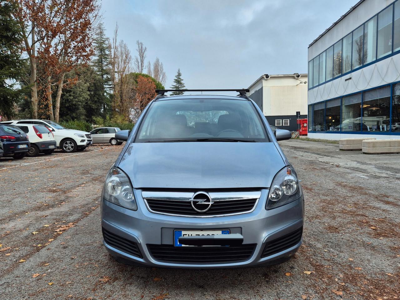 ZAFIRA 7 POSTI GANCIO TRAINO GARANZIA 12 MESI