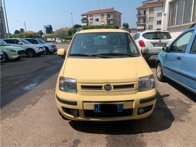 Fiat Panda 1.2 Active NEOPATENTATI