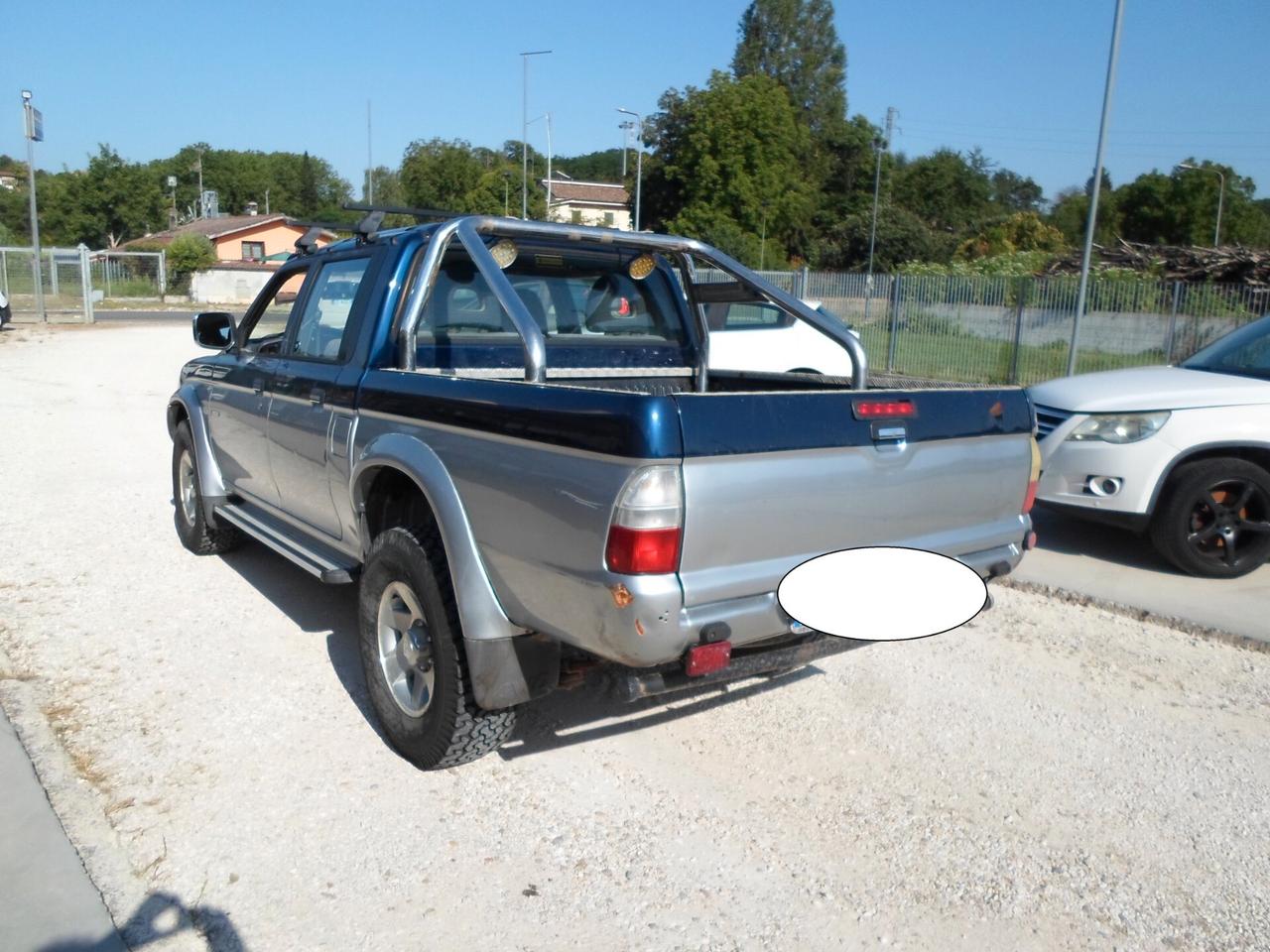Mitsubishi L200 2.5 TDI 4WD Double Cab Pick-up