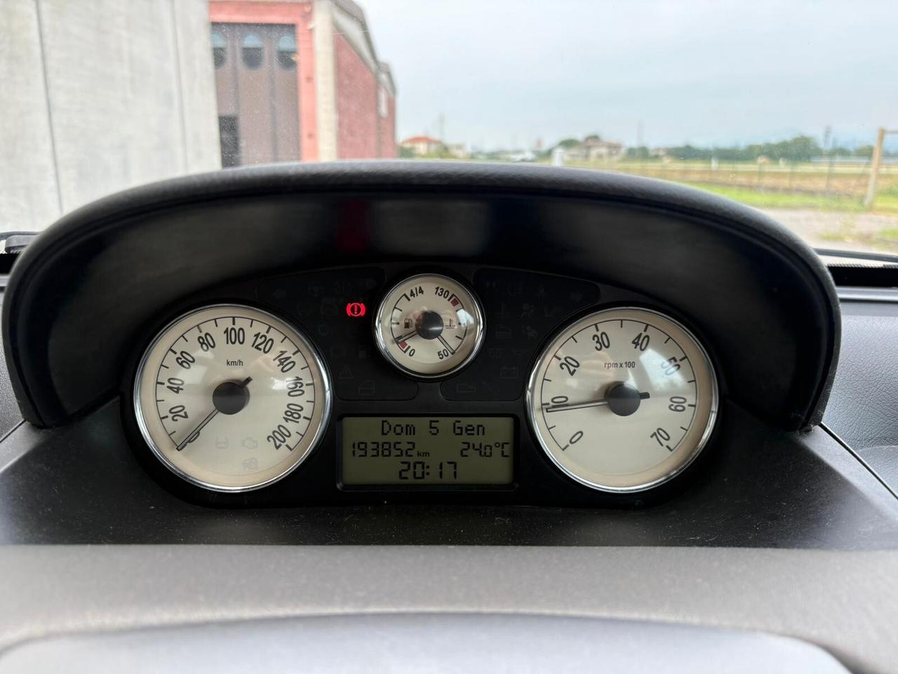 Lancia Ypsilon 1.2 Benzina 60cv NEOPATENTATI