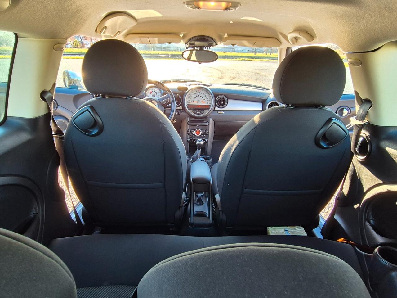 Mini Clubman Cooper D My2012