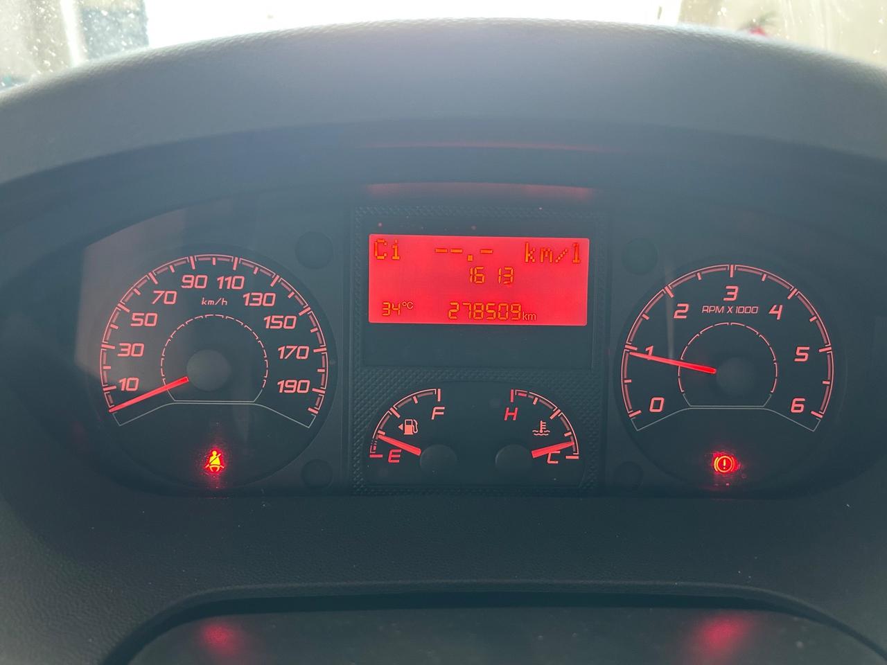 Peugeot Boxer 2.0 BlueHDi 160CV PLM Cassonato