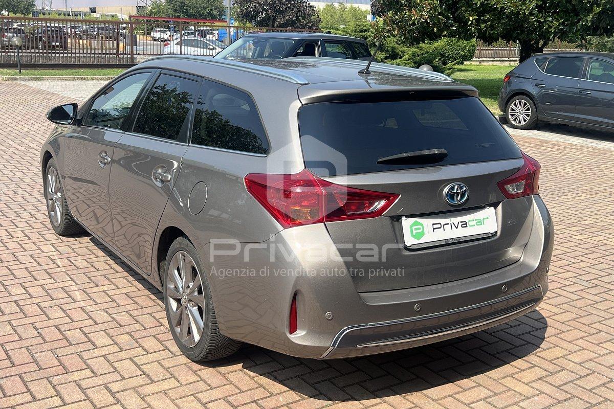 TOYOTA Auris Touring Sports 1.8 Hybrid Lounge