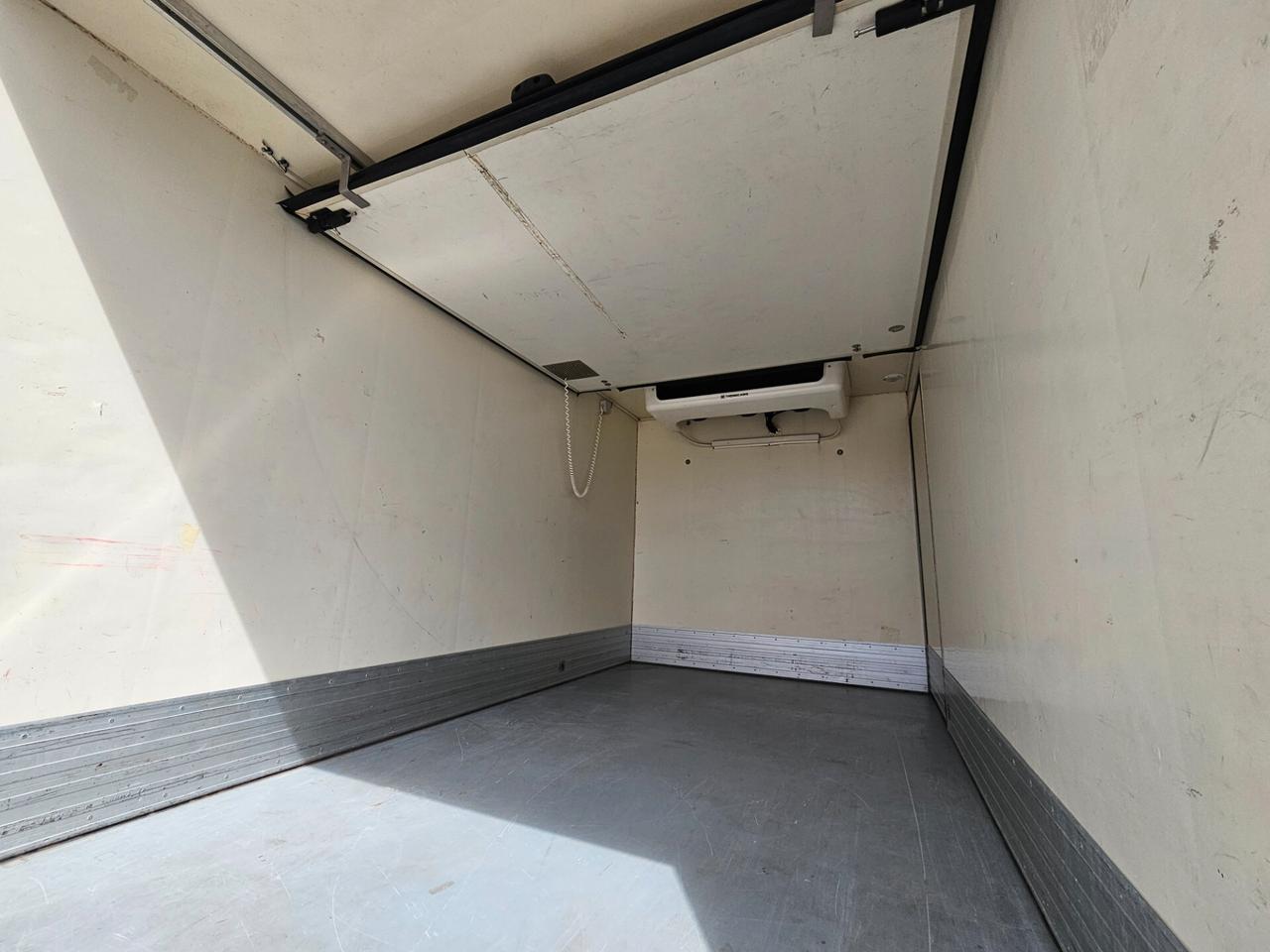 CELLA FRIGO PER IVECO DAILY-2017