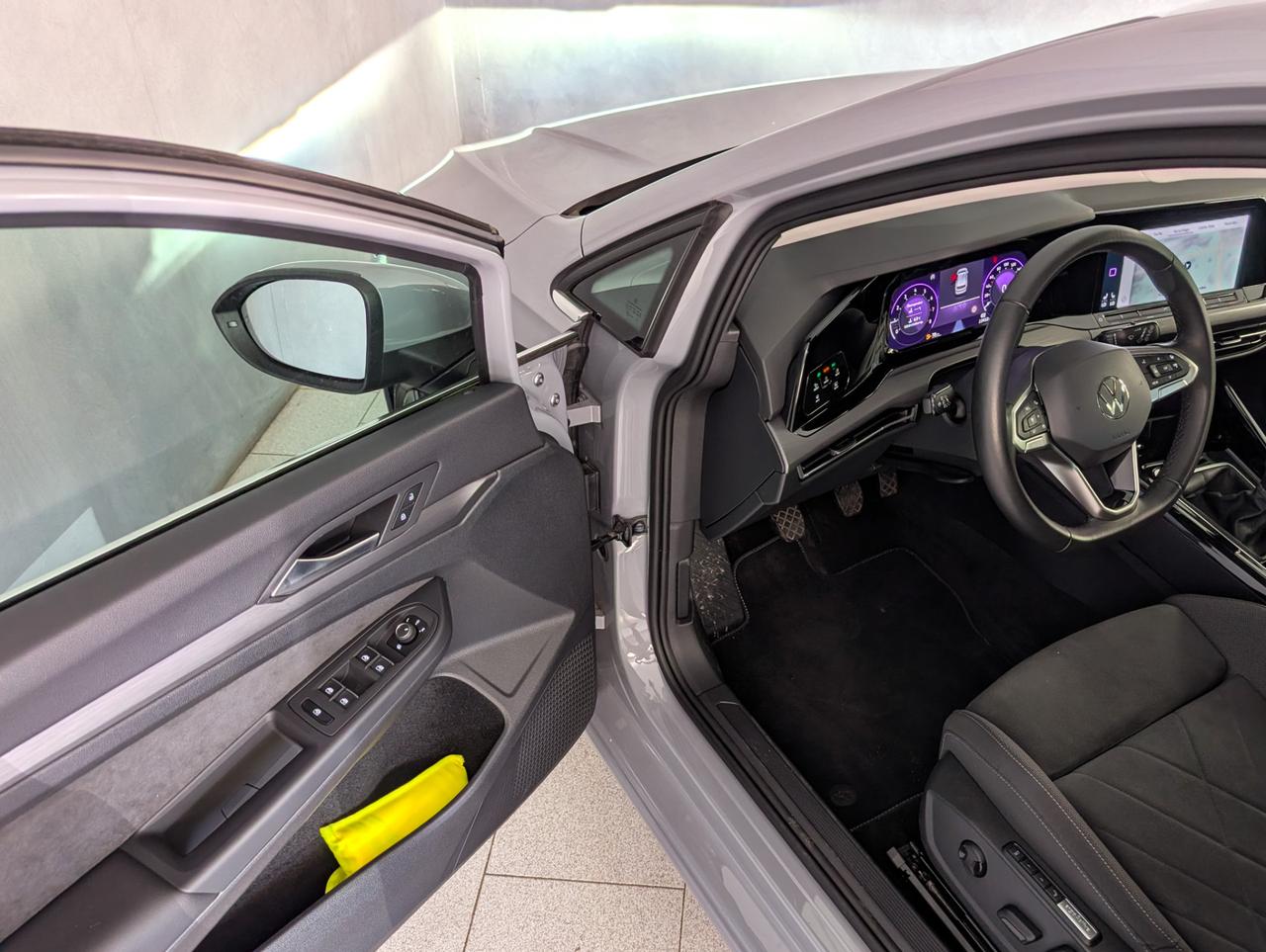 Volkswagen golf viii 1.5 TSI 130cv Style