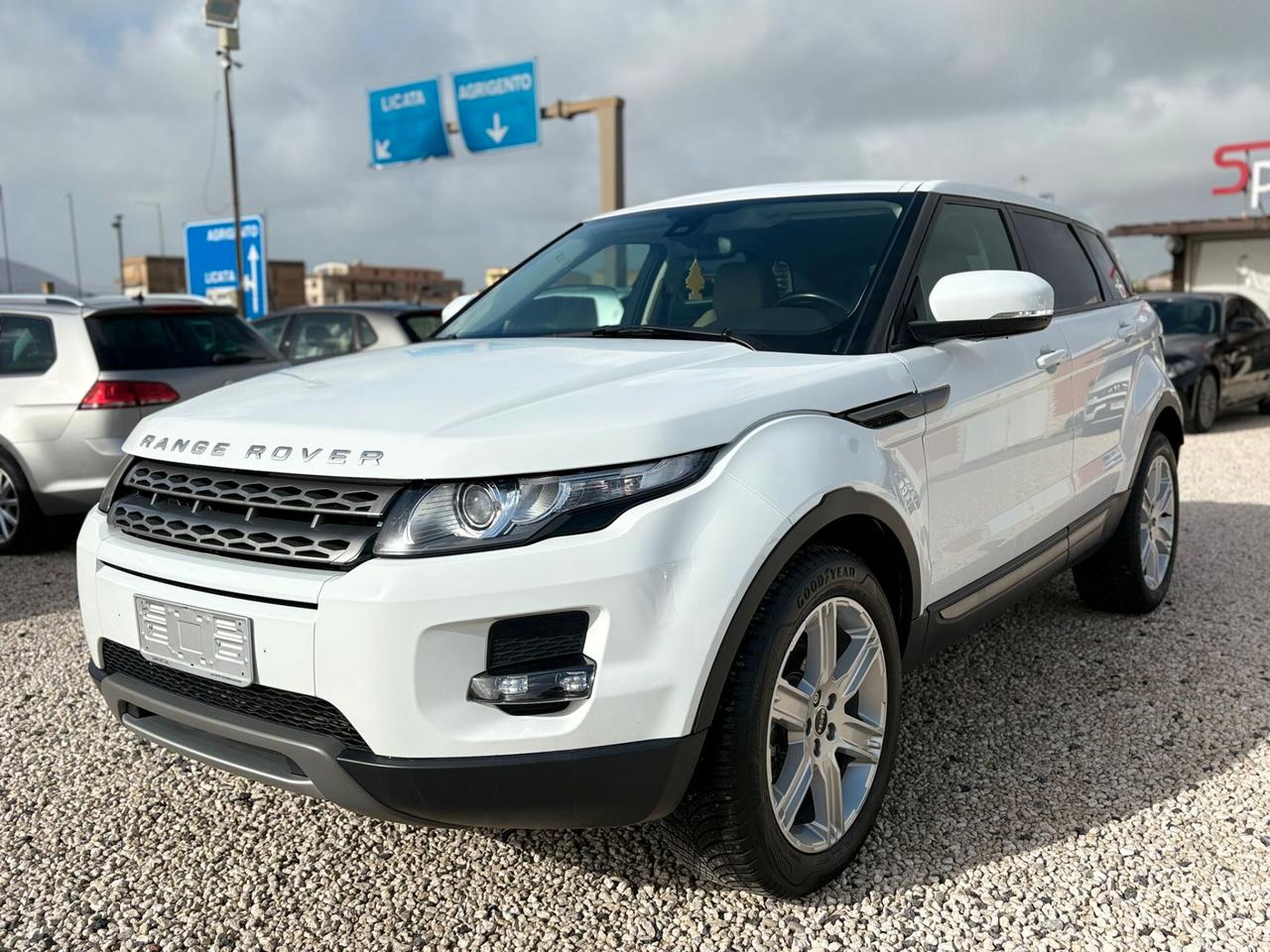Land Rover Range Evoque 2.2 TD4 5p. Prestige