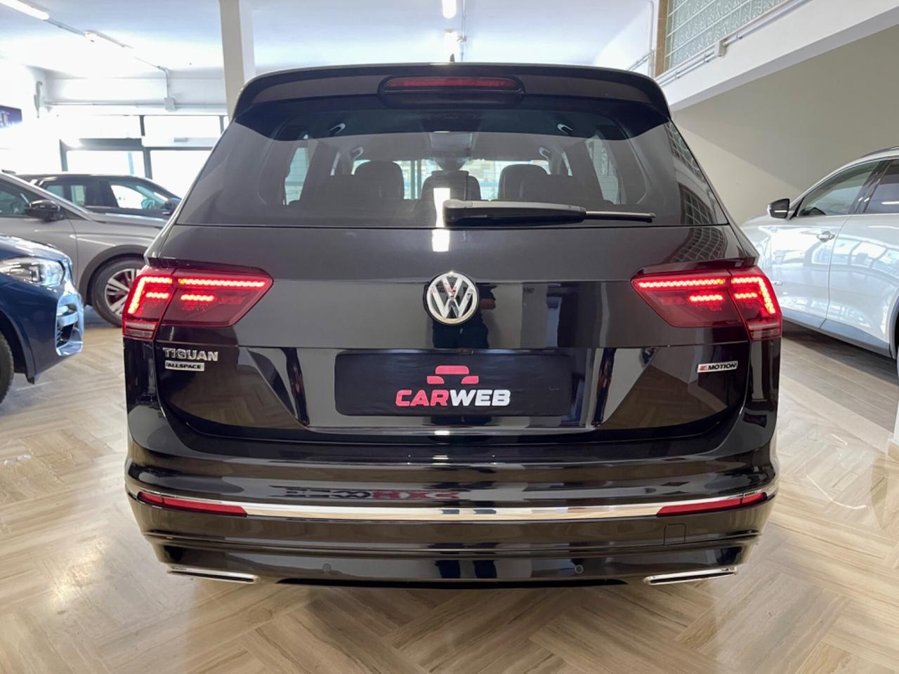 VOLKSWAGEN TIGUAN ALLSPACE TDI R-Line 2020