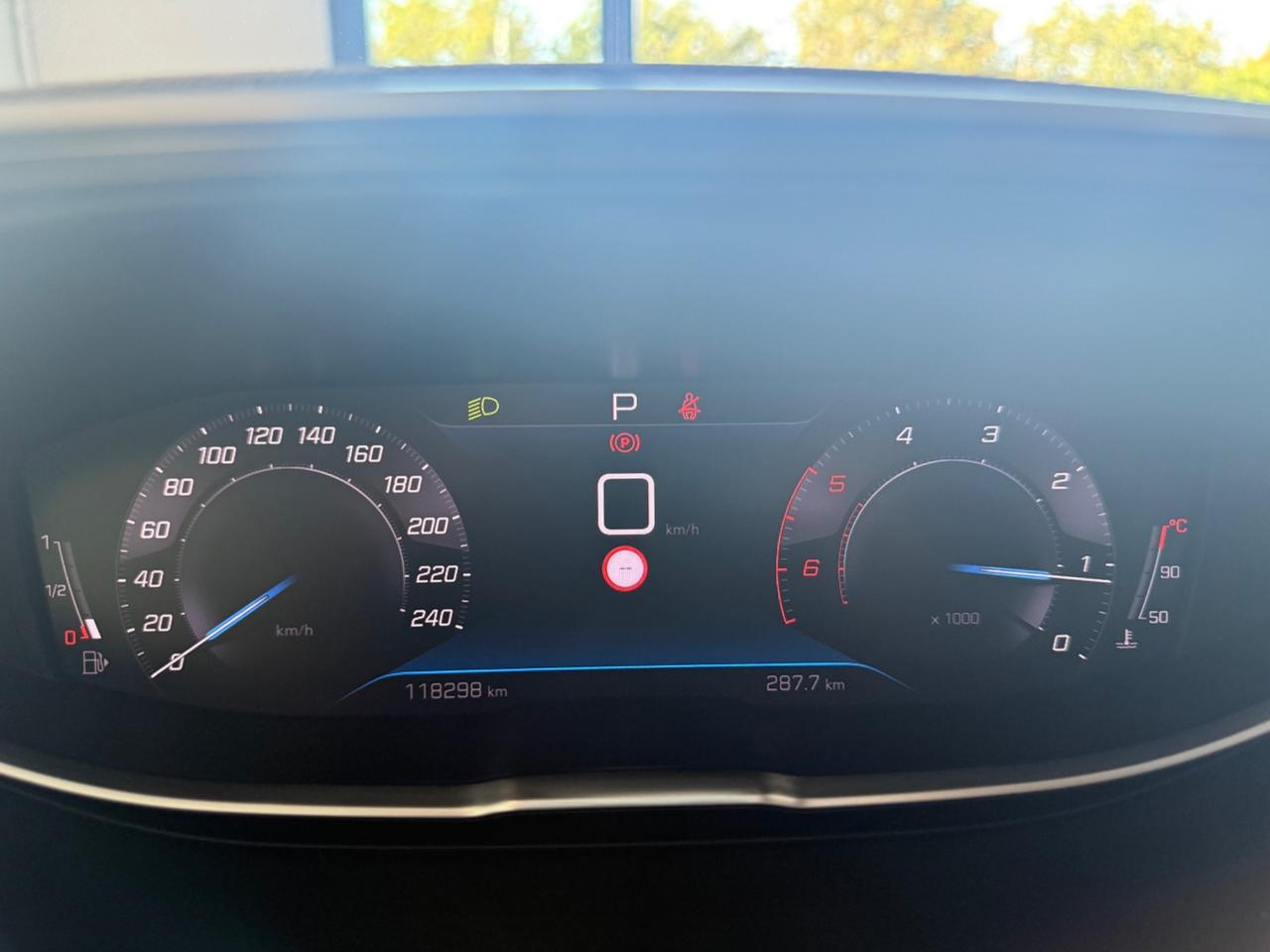 Peugeot 3008 BlueHDi 130 S&S EAT8 Allure