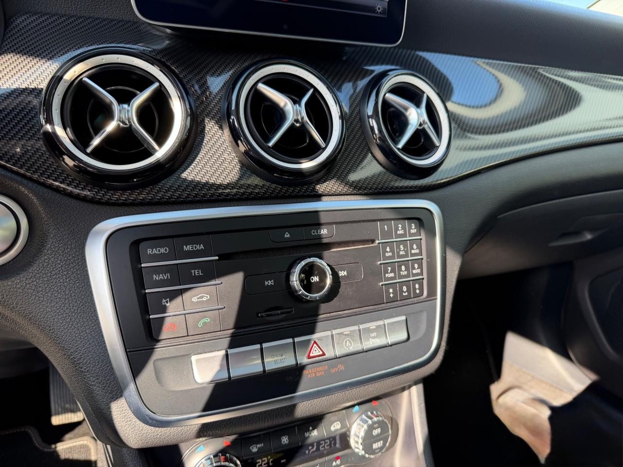 Mercedes-benz GLA 200 d Automatic Premium Night Edition