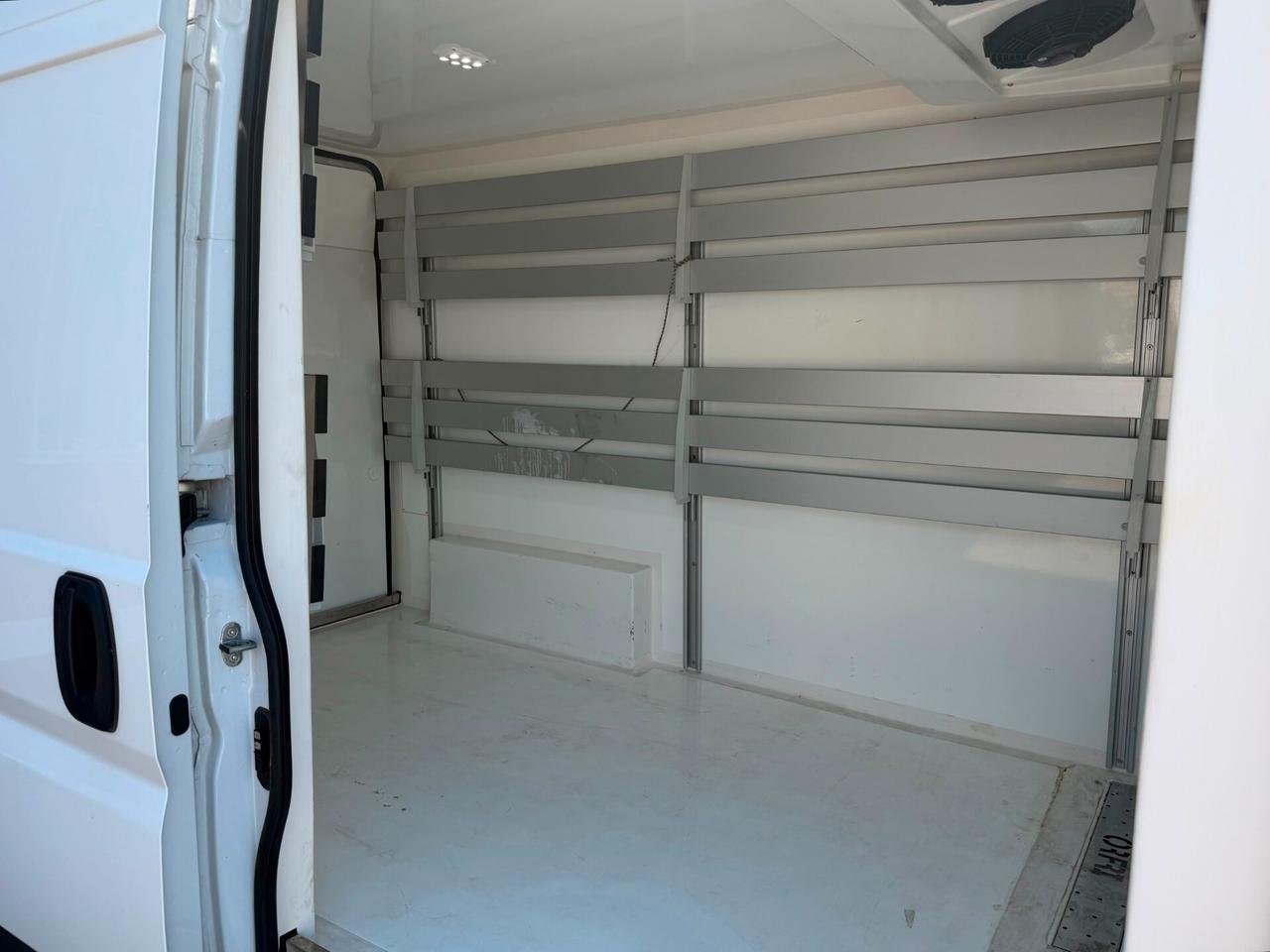 Fiat Ducato Isotermico con Frigorifero