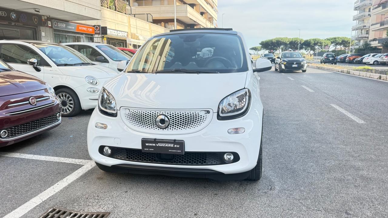 Smart ForFour 90 0.9 Turbo twinamic Passion CABRIO LED NAVI KAMERA CERCHI 16 PDC BLUETOOTH PACK SPORT