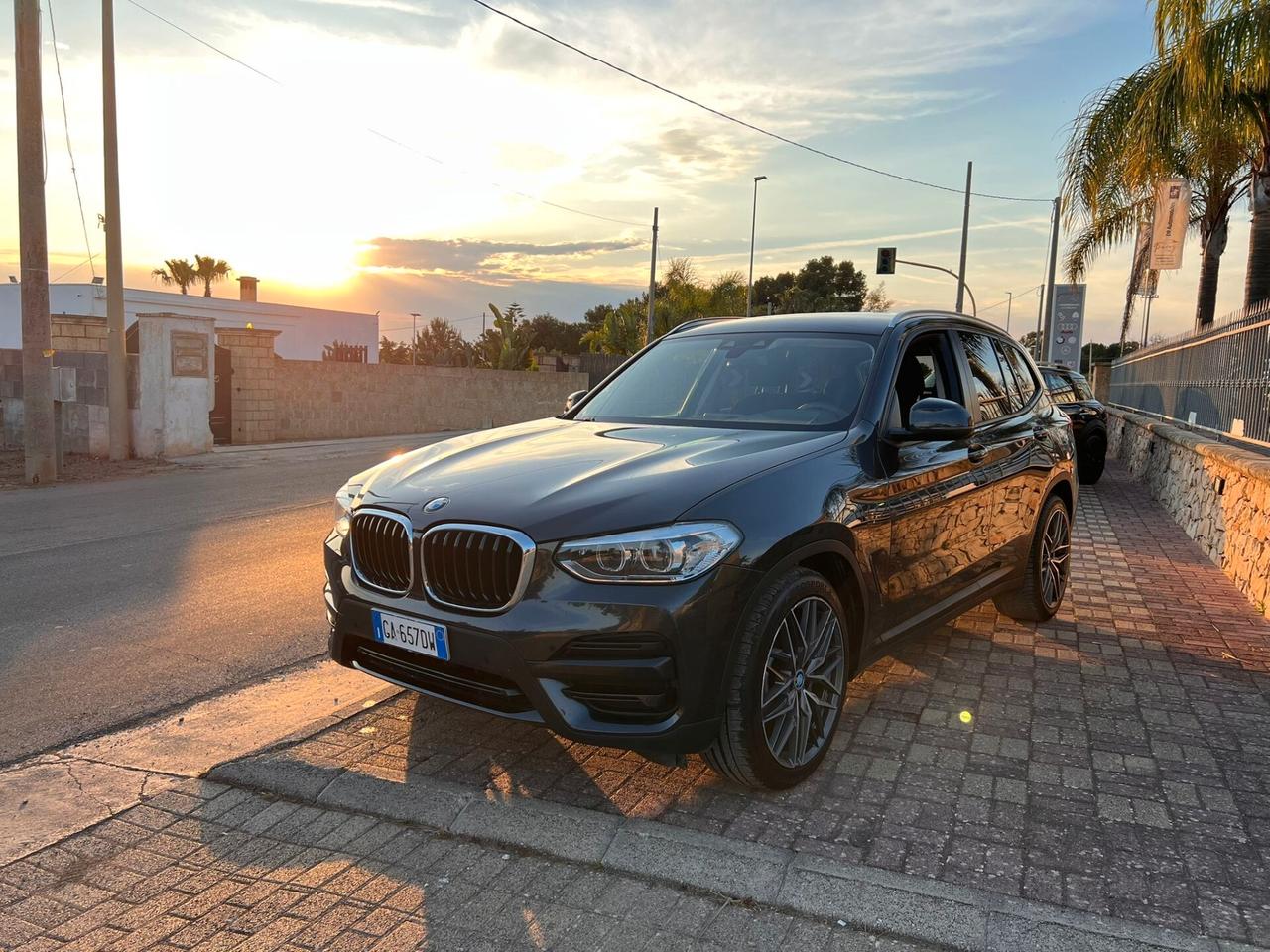 Bmw X3 sDrive18d advantage sport