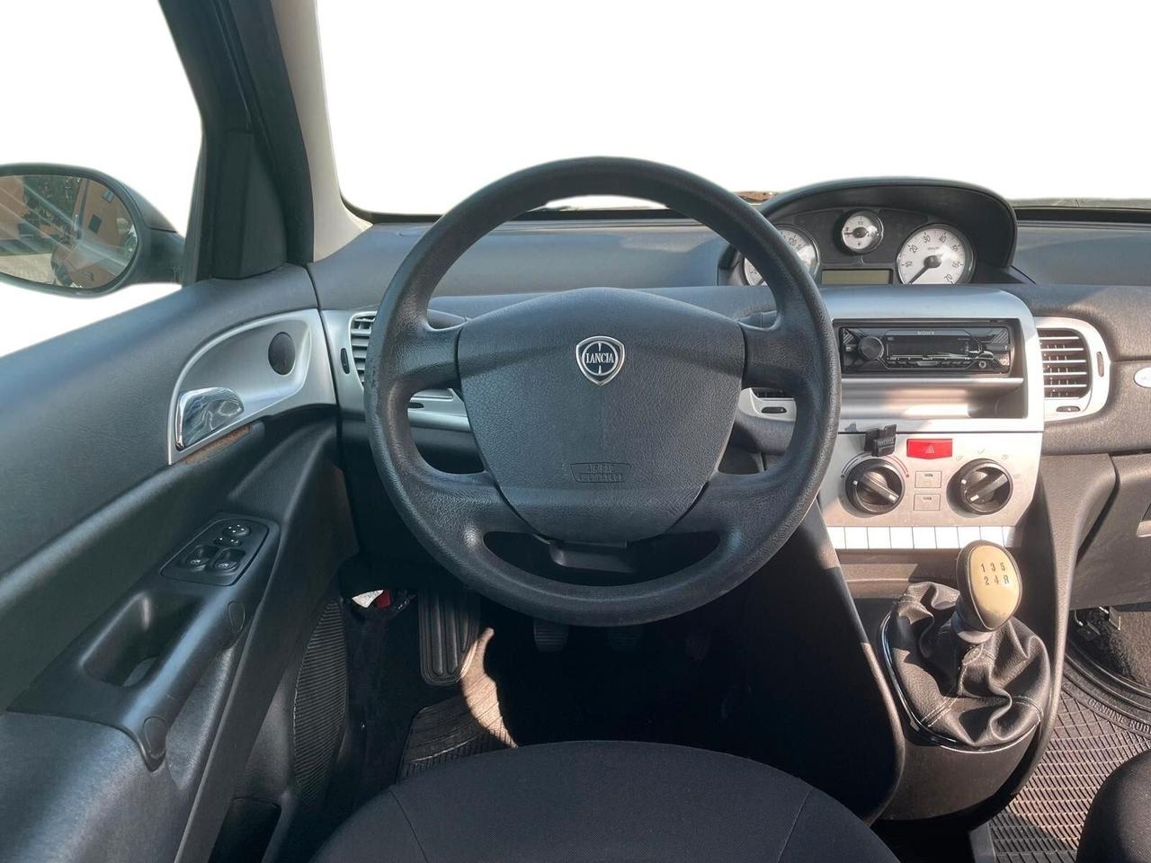 Lancia Ypsilon 1.2 Ego