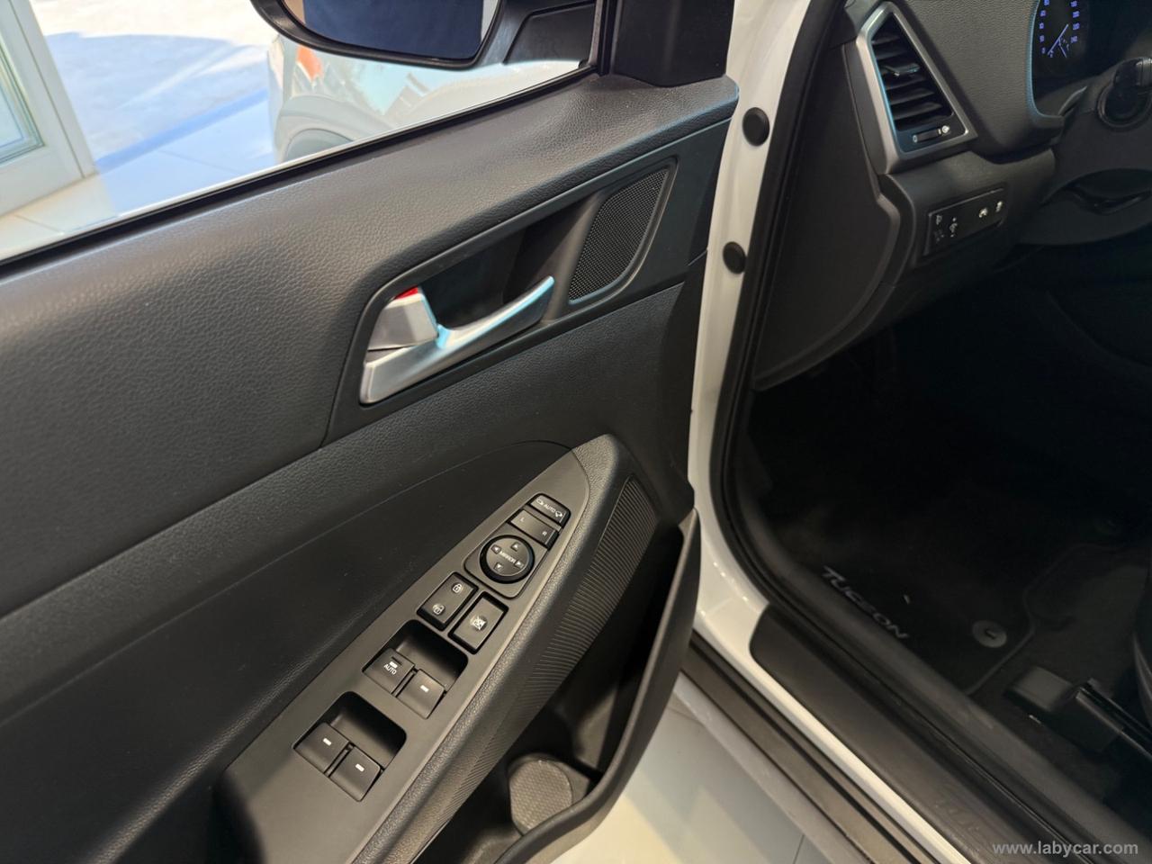 HYUNDAI Tucson 1.7 CRDi XPossible