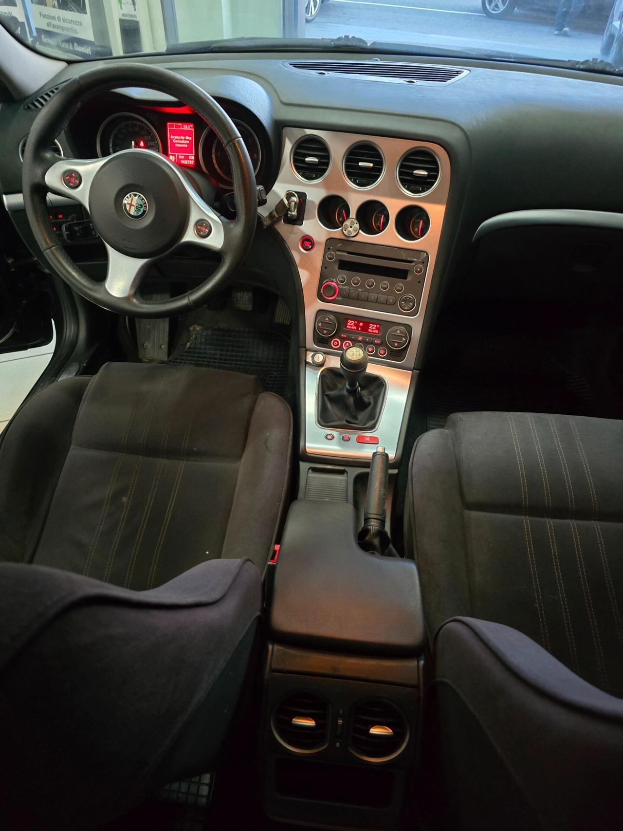 Alfa Romeo 159 1.9 JTDm 16V Distinctive