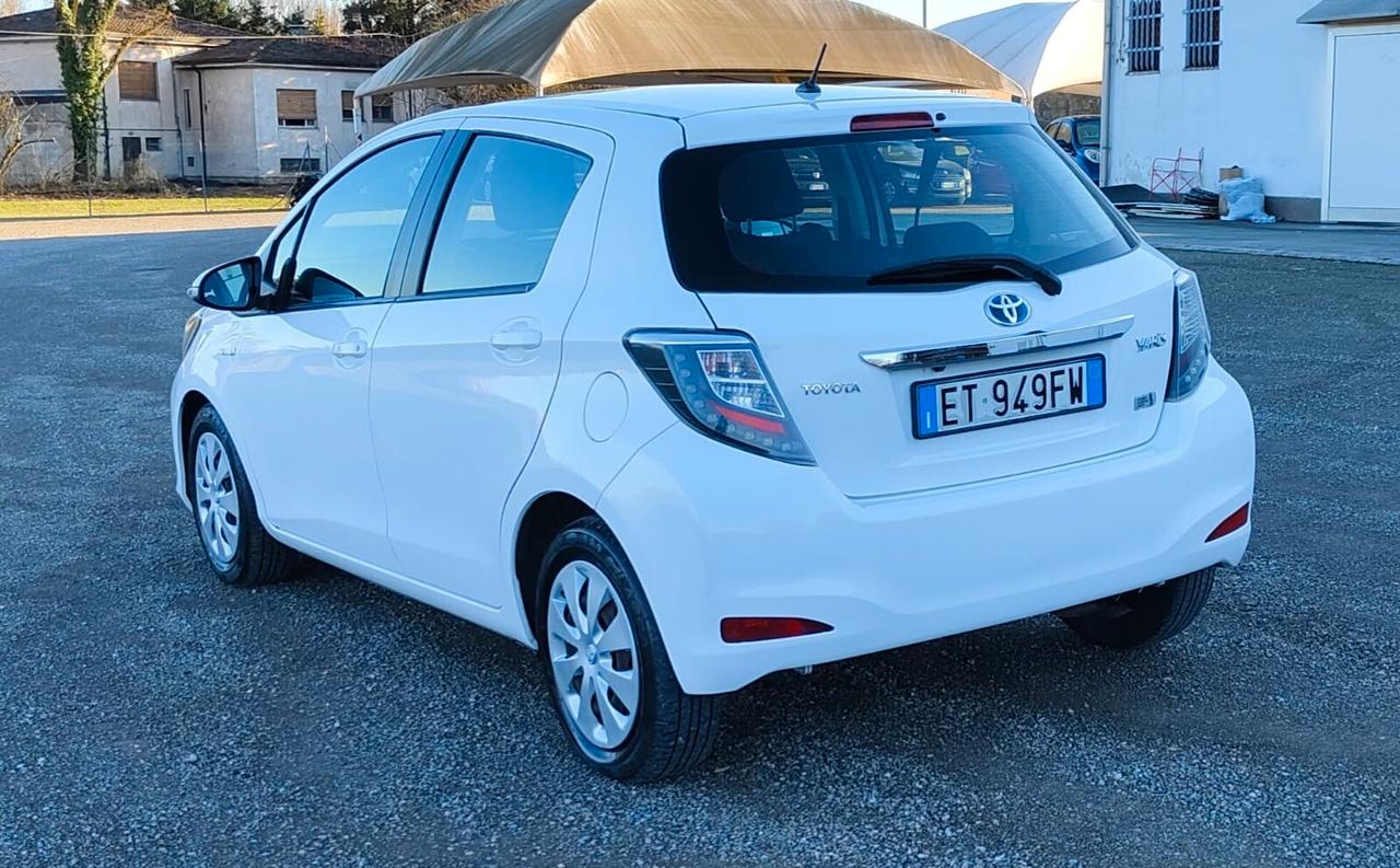 Toyota Yaris 1.5 Hybrid 5 porte Lounge